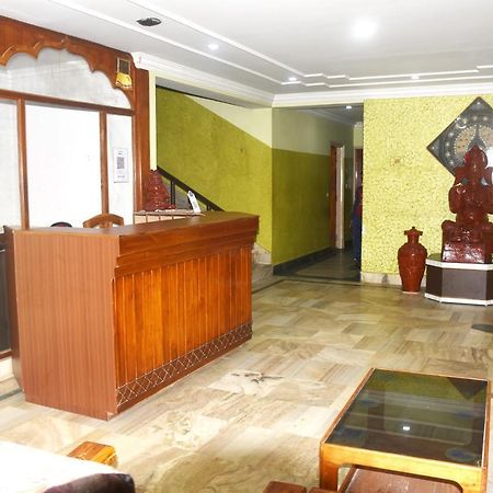 Hotel Trinath Nayagarh エクステリア 写真